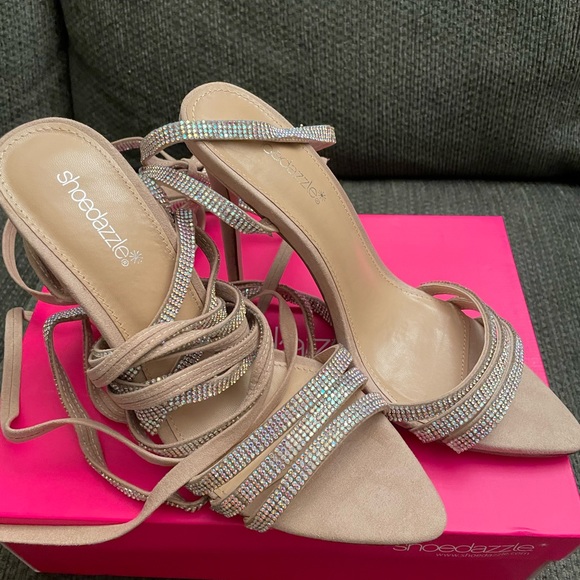 Shoe Dazzle Dress Sandals - Picture 3 of 8